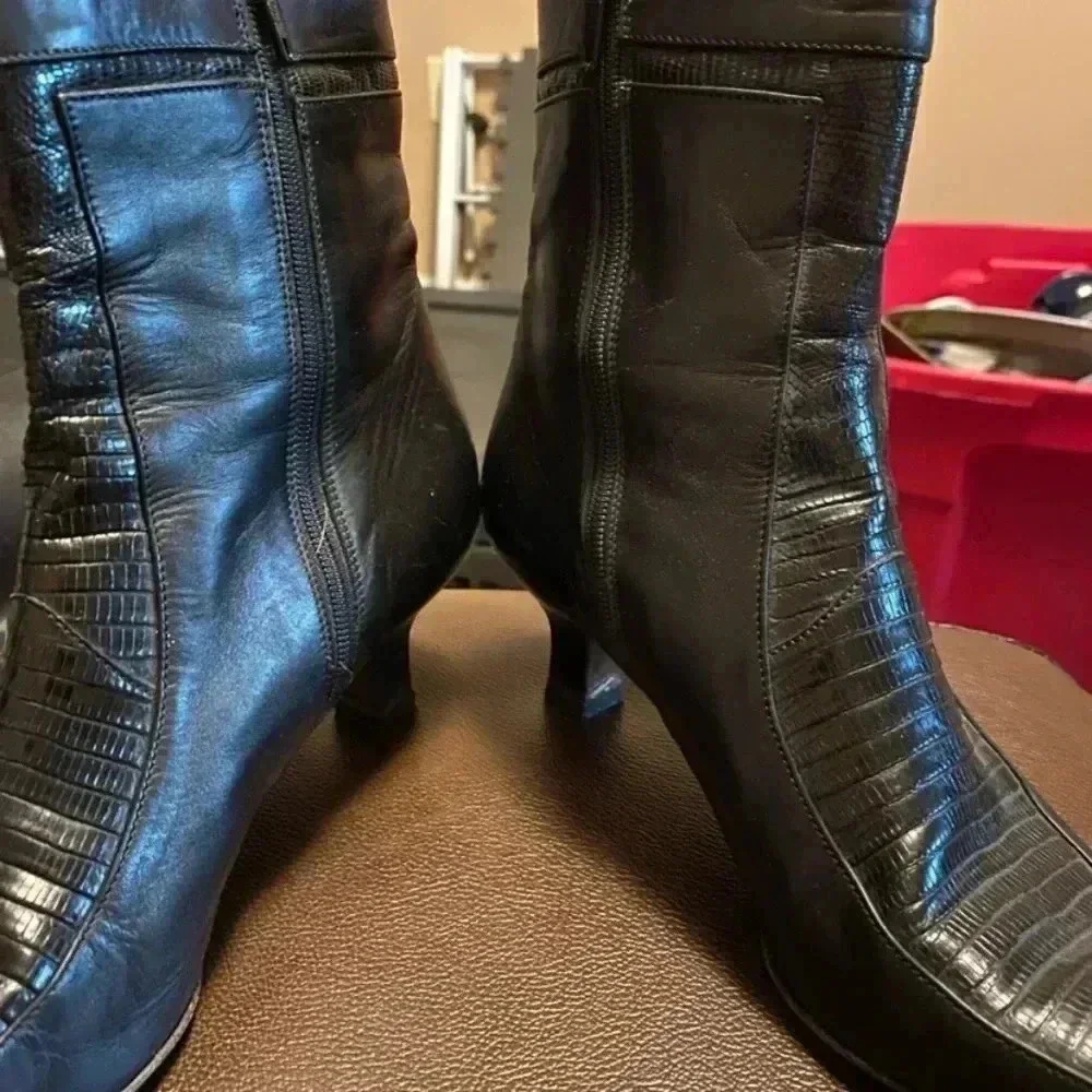 Cole Haan Black Leather Point Toe Heel Boots